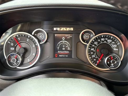 Used 2024 RAM 3500 Big Horn image 23