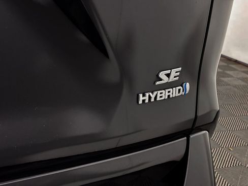 Certified 2022 Toyota RAV4 SE image 16