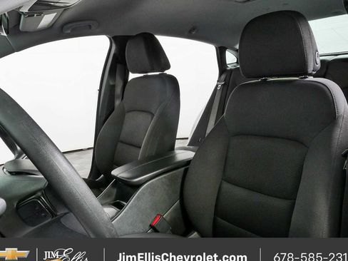 Used 2024 Chevrolet Malibu LT FWD image 5