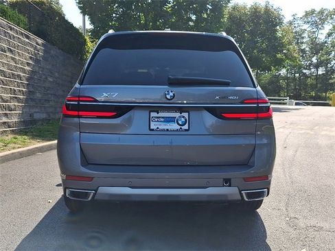 New 2026 BMW X7 xDrive40i image 5