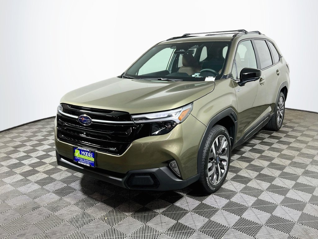 New 2026 Subaru Forester Touring AWD/4WD image 3