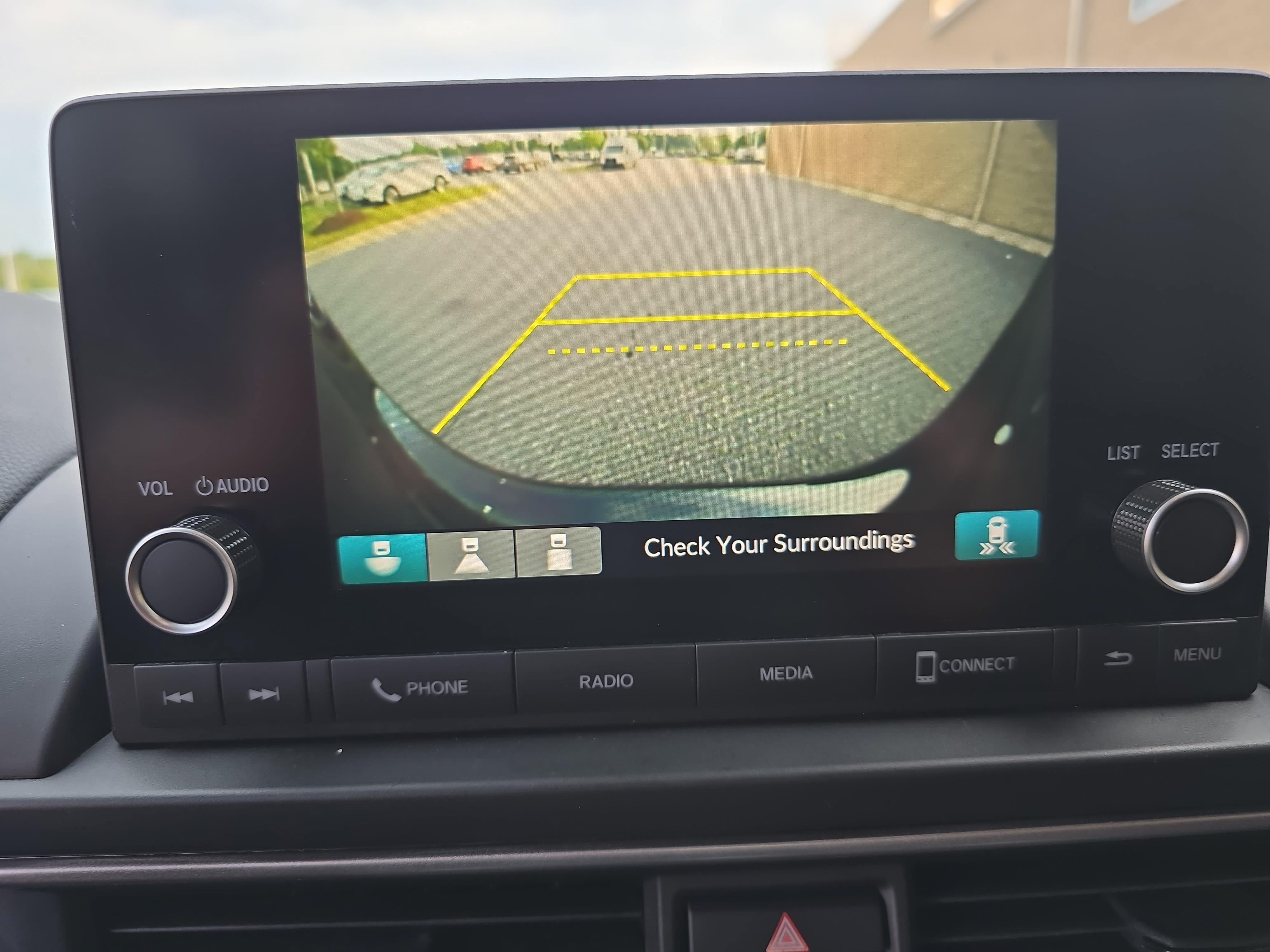 Used 2025 Honda Pilot Sport image 24