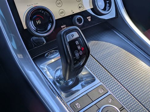 Certified 2022 Land Rover Range Rover Sport HSE Dynamic image 16