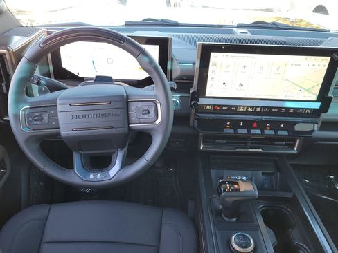 New 2025 GMC Hummer EV 3X image 8