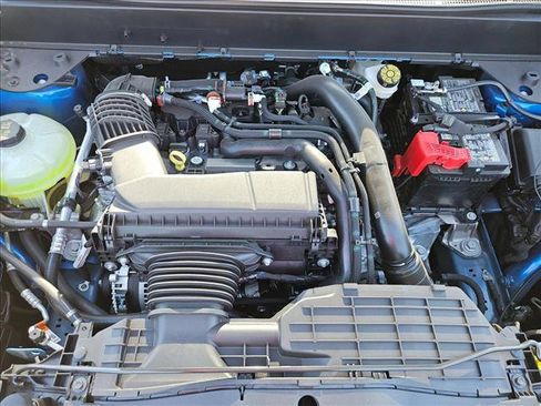 New 2025 Ford Maverick XLT w/ 4K Tow Package image 16