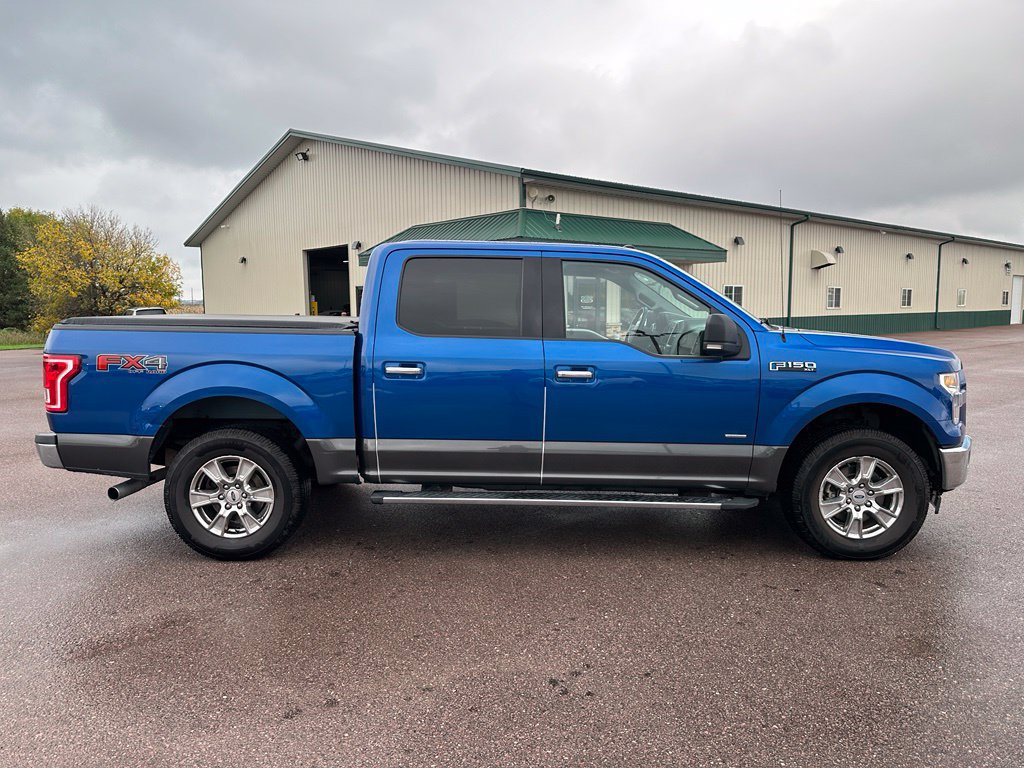 Used 2017 Ford F150 XLT w/ Equipment Group 302A Luxury AWD/4WD image 32