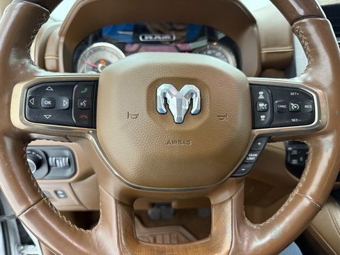 Used 2020 RAM 1500 Limited image 10