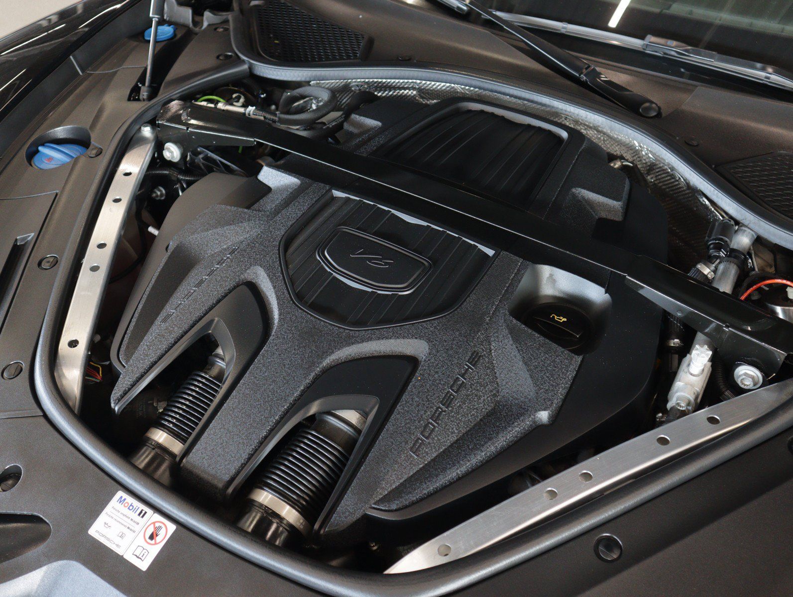 Certified 2023 Porsche Panamera Platinum Edition w/ Assistance Package RWD image 29