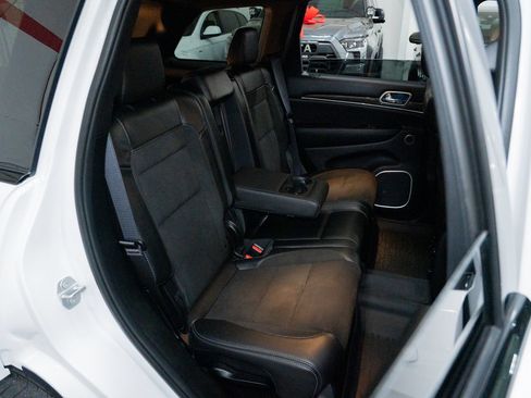Used 2019 Jeep Grand Cherokee SRT AWD/4WD image 30