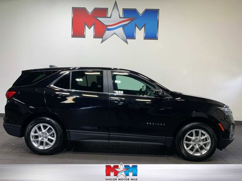 Used 2024 Chevrolet Equinox LT image 1