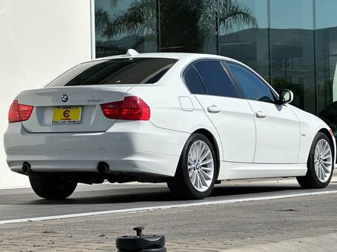 Used 2011 BMW 335i Sedan RWD image 3