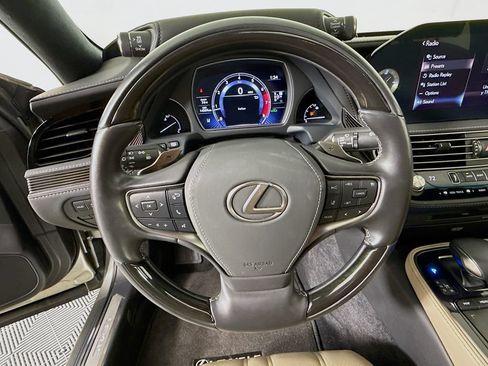 Certified 2022 Lexus LS 500 w/ Interior Upgrade Package RWD image 11