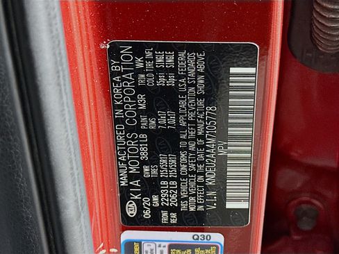 Used 2021 Kia Seltos S FWD image 12
