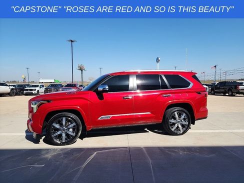 Used 2024 Toyota Sequoia Capstone image 5