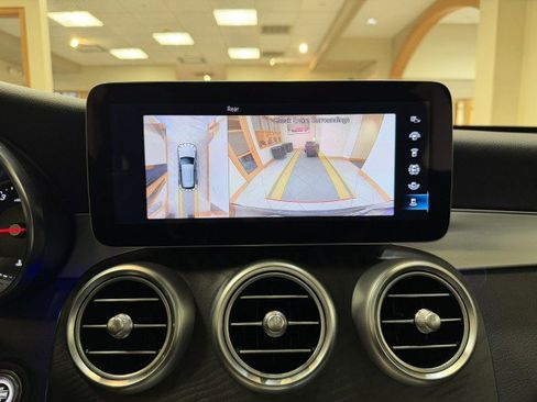 Certified 2022 Mercedes-Benz GLC 300 image 13
