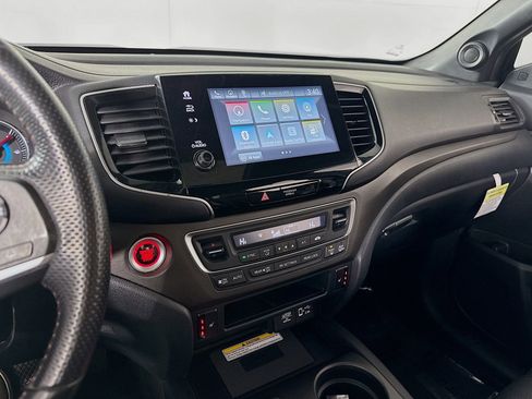 Used 2022 Honda Pilot TrailSport image 16