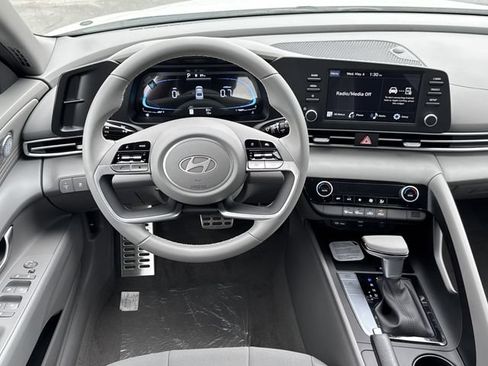 New 2026 Hyundai Elantra Sport FWD image 24