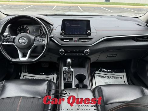 Used 2019 Nissan Altima 2.5 SR FWD image 19