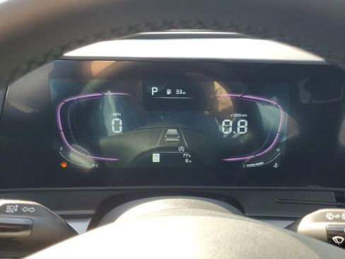 Certified 2025 Kia Sportage EX w/ Premium Package image 17