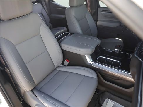 Used 2026 Chevrolet Silverado 1500 LTZ image 33