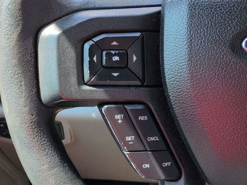 Used 2015 Ford F150 XLT RWD image 29