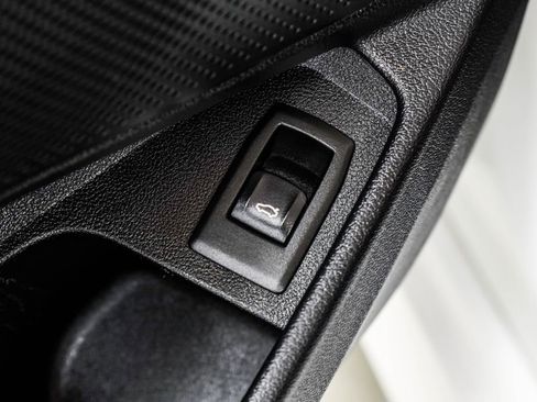 Used 2025 BMW 330i xDrive 330i xDrive image 45