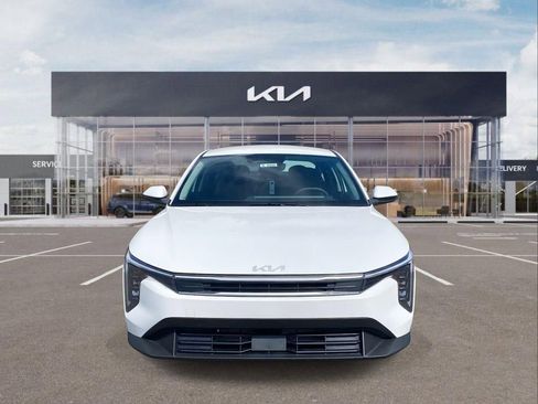 New 2026 Kia K4 FWD image 3