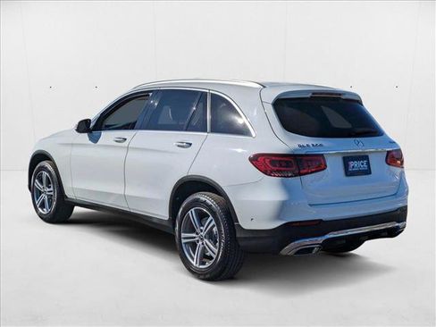 Used 2021 Mercedes-Benz GLC 300 4MATIC w/ Premium Package image 8