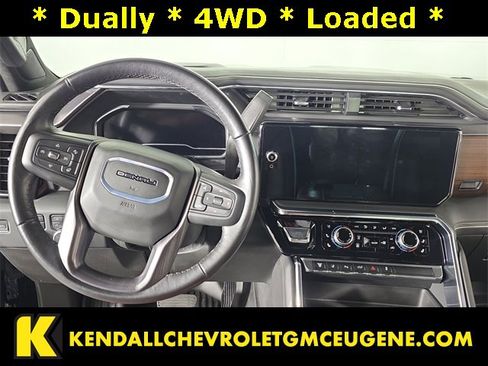 Used 2024 GMC Sierra 3500 Denali Ultimate image 12
