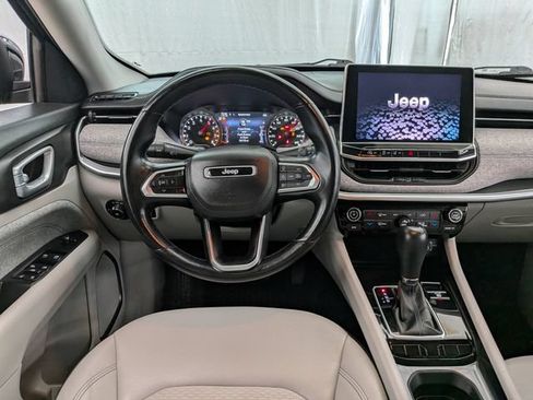 Used 2022 Jeep Compass Latitude w/ Convenience Group FWD image 23