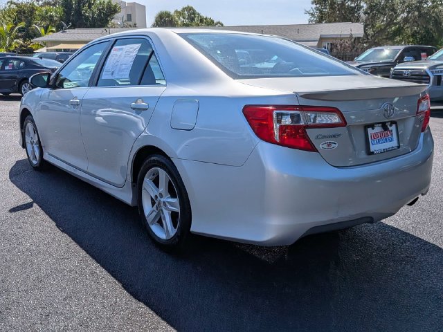 Used 2013 Toyota Camry SE FWD image 5