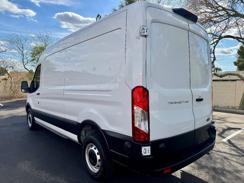 Used 2019 Ford Transit 250 148 Medium Roof image 8
