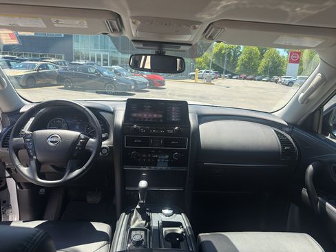 Certified 2021 Nissan Armada SV w/ SV Appearance Package AWD/4WD image 27