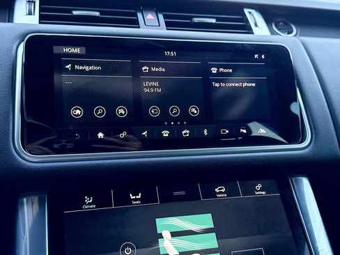 Used 2019 Land Rover Range Rover Sport HSE image 30