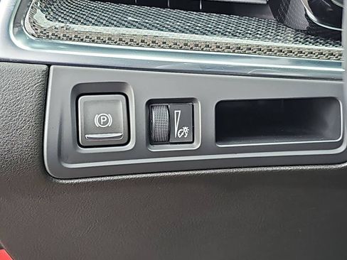 Certified 2025 Cadillac XT5 Sportv w/ LPO, Floor Liner Package AWD/4WD image 28