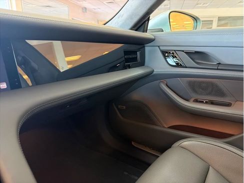 Used 2020 Porsche Taycan AWD/4WD image 24