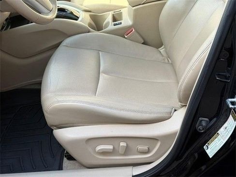 Used 2015 Nissan Rogue SL w/ SL Premium Package image 18