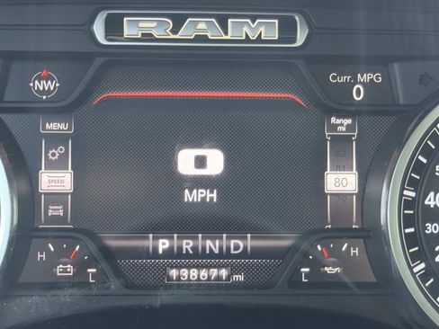 Used 2019 RAM 2500 Laramie AWD/4WD image 25