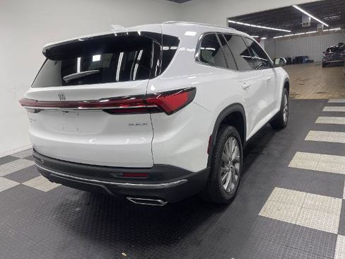 New 2025 Buick Enclave Preferred w/ Power Package image 4