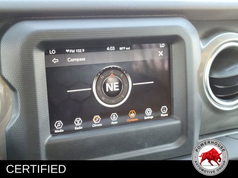 Used 2020 Jeep Wrangler Unlimited Sahara image 25