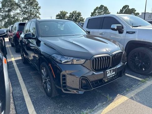 Used 2024 BMW X5 xDrive40i w/ Executive Package AWD/4WD image 4