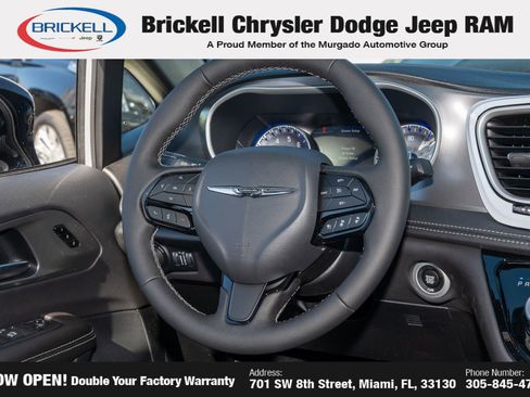 New 2026 Chrysler Pacifica Select w/ S Appearance Package image 19