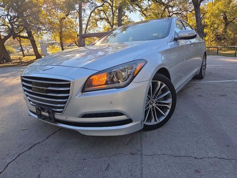 Used 2015 Hyundai Genesis 3.8 w/ Option Group 03 RWD image 4
