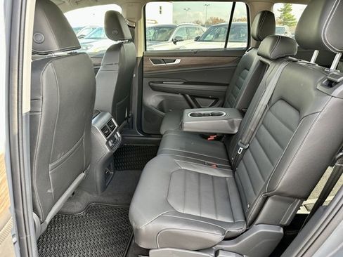 New 2026 Volkswagen Atlas SEL image 18