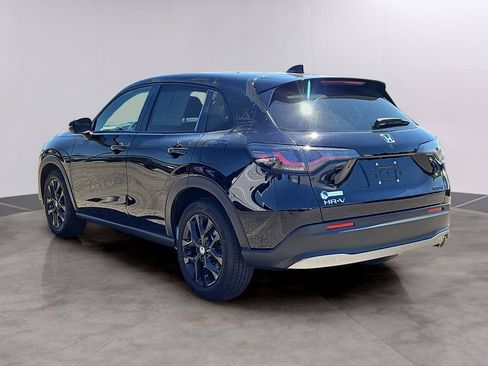Certified 2024 Honda HR-V Sport image 6