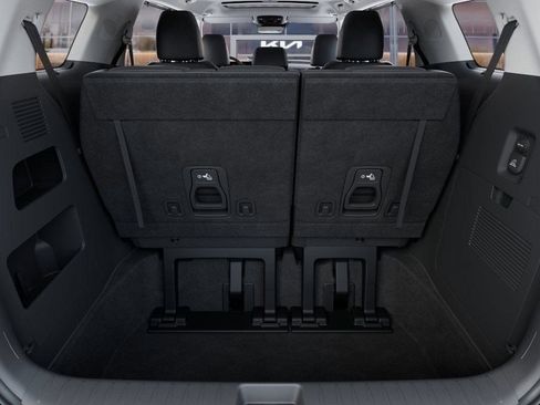 New 2026 Kia Carnival SX w/ SX Dark Edition Package FWD image 18