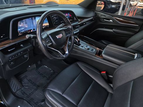 Used 2021 Cadillac Escalade ESV Luxury AWD/4WD image 10