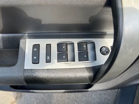 Used 2009 Chevrolet Silverado 1500 LT w/ Power Pack Plus AWD/4WD image 13