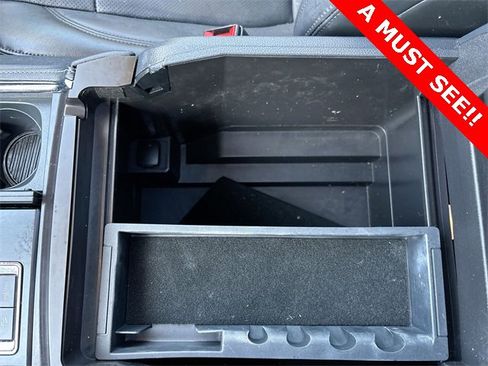 Used 2023 Ford Expedition Max XLT image 39