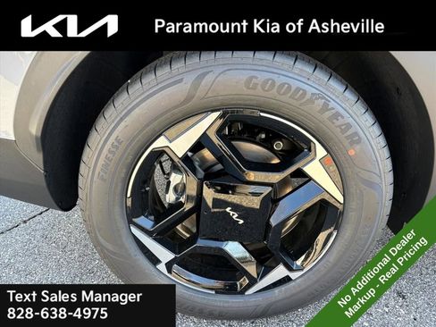 New 2026 Kia Sportage AWD Hybrid image 30